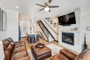 New Luxury Villa 268 I Rooftop Hot Tub I Great Views I Best Price I FREE Adventures Daily Winter Park